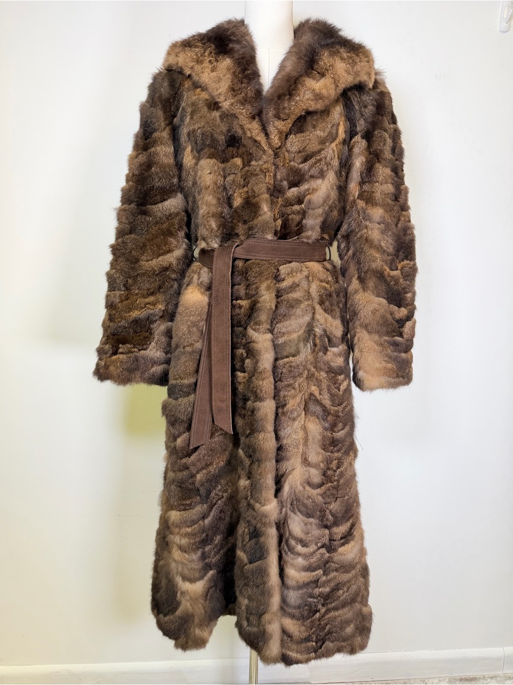 Vintage 1970’s Full-Length Beaver Fur Coat Women’s Size 8/10